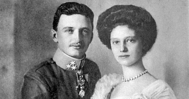 婚約時代のカールとツィタ (出典：Wikimedia Commons)