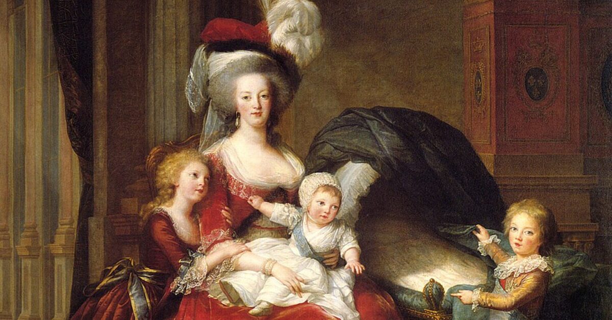 “Court portrait of Marie Antoinette with her children, symbolizing her role as mother and the continuity of the royal family.”　マリー・アントワネットとその子どもたちを描いた宮廷肖像画。母としての姿と王家の継承を象徴している。